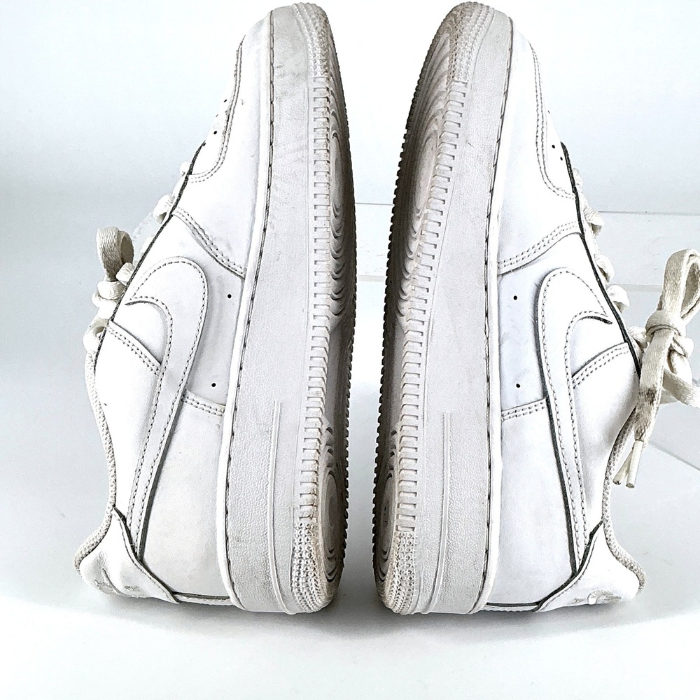 Nike Kids Size 6.5Y 6.5 Y Air Force 1 LE GS White Low Top Sneakers Shoes - Picture 6 of 8